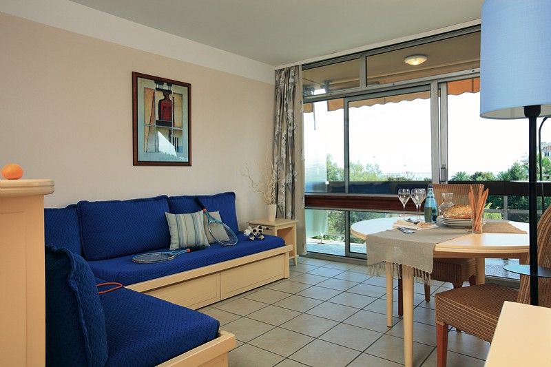 Residence Heliotel Marine Saint-Laurent-du-Var Εξωτερικό φωτογραφία